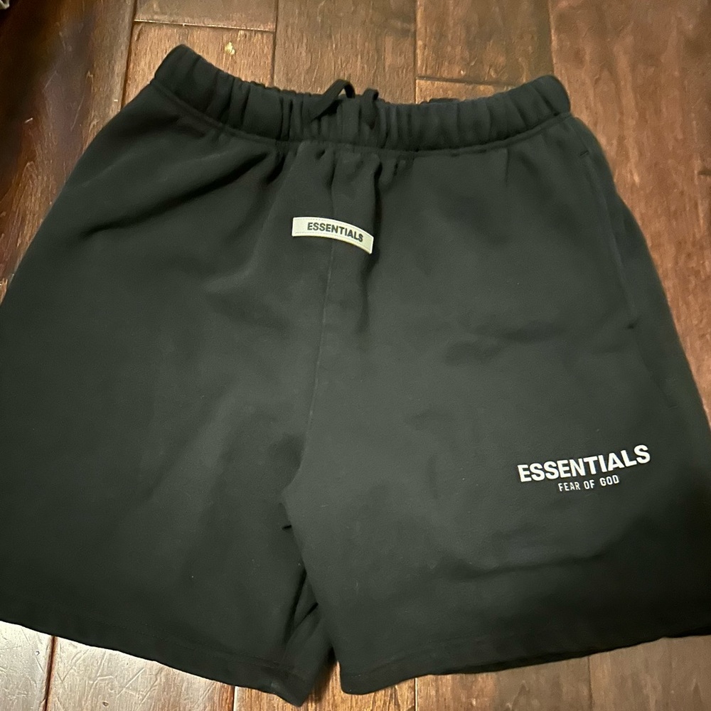 Essential Shorts